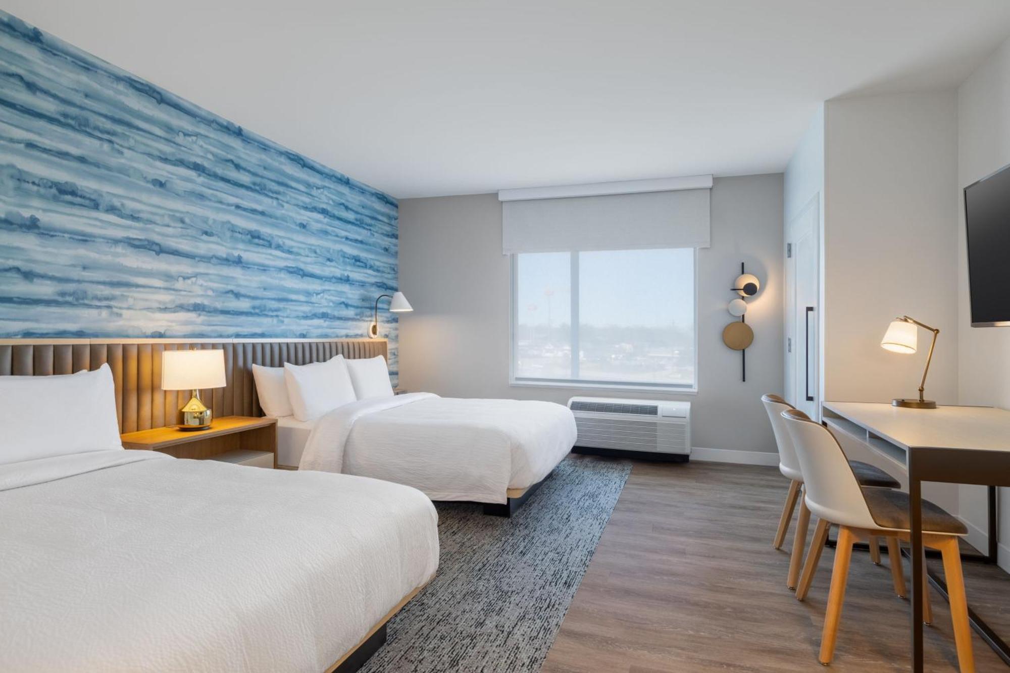 Towneplace Suites By Marriott Geneva At Spire Academy Екстериор снимка