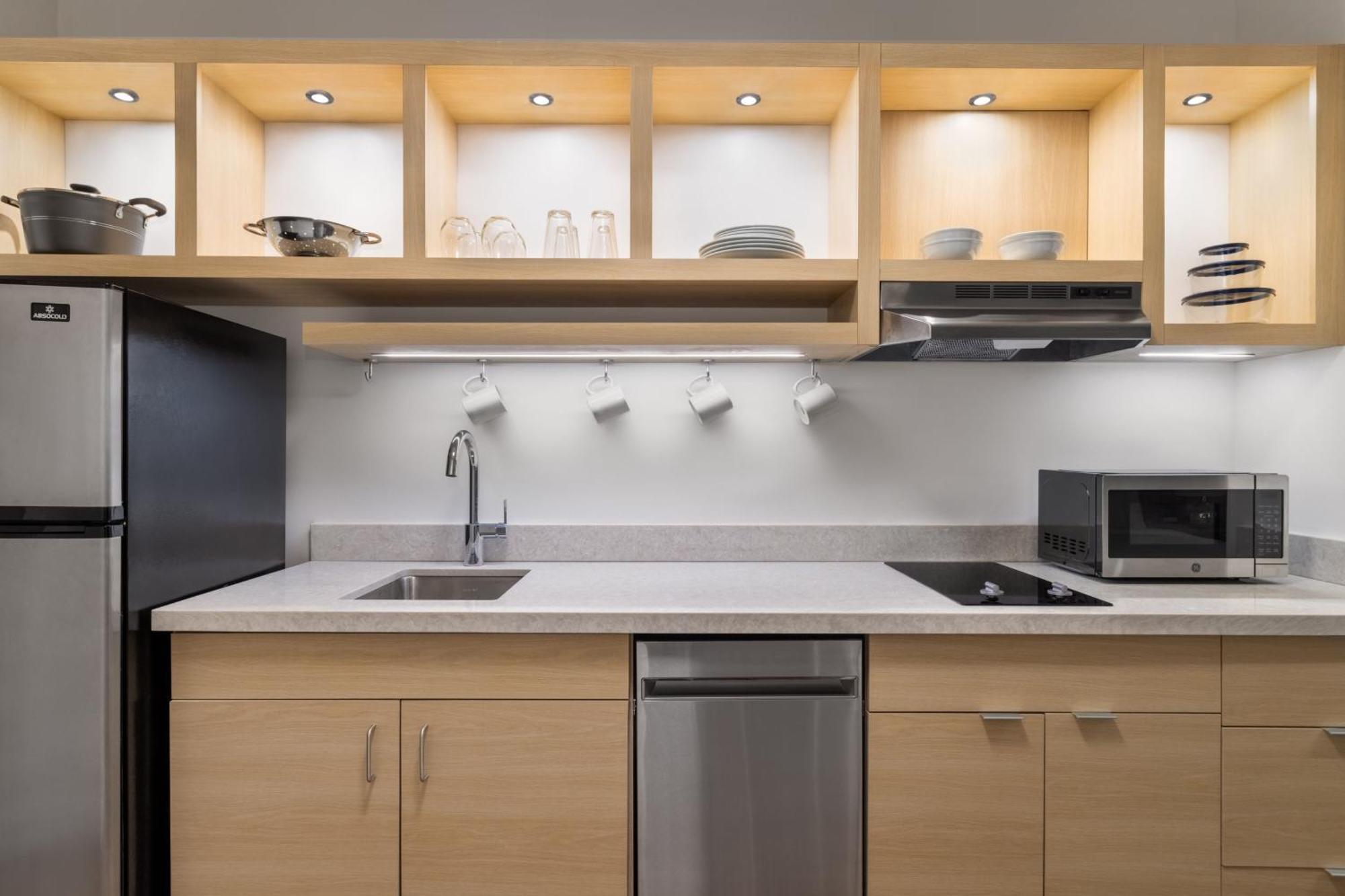 Towneplace Suites By Marriott Geneva At Spire Academy Екстериор снимка