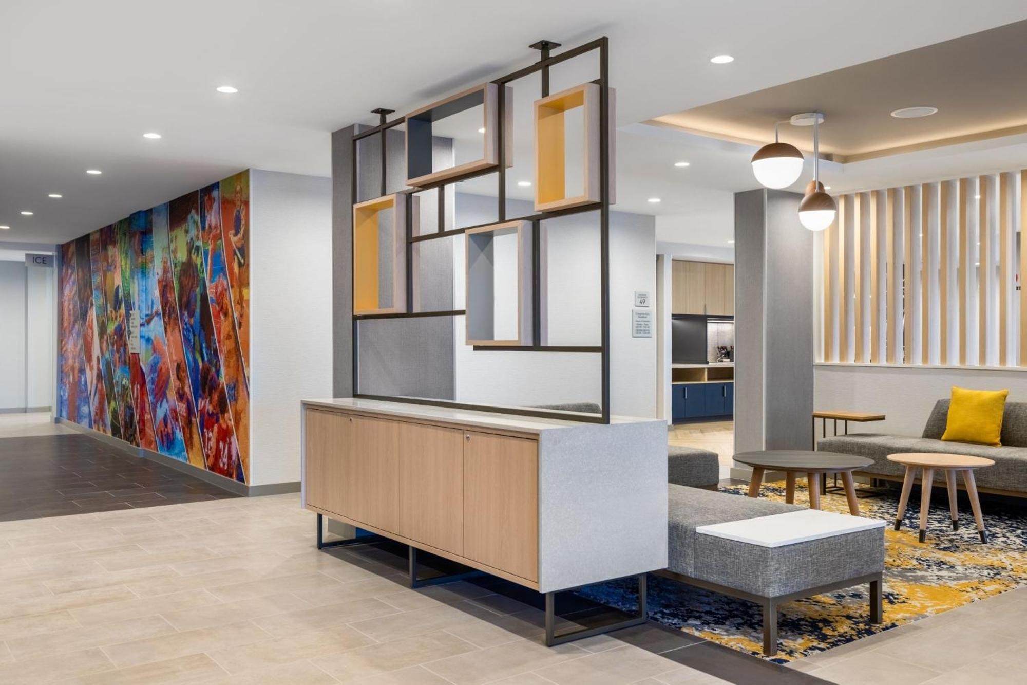 Towneplace Suites By Marriott Geneva At Spire Academy Екстериор снимка